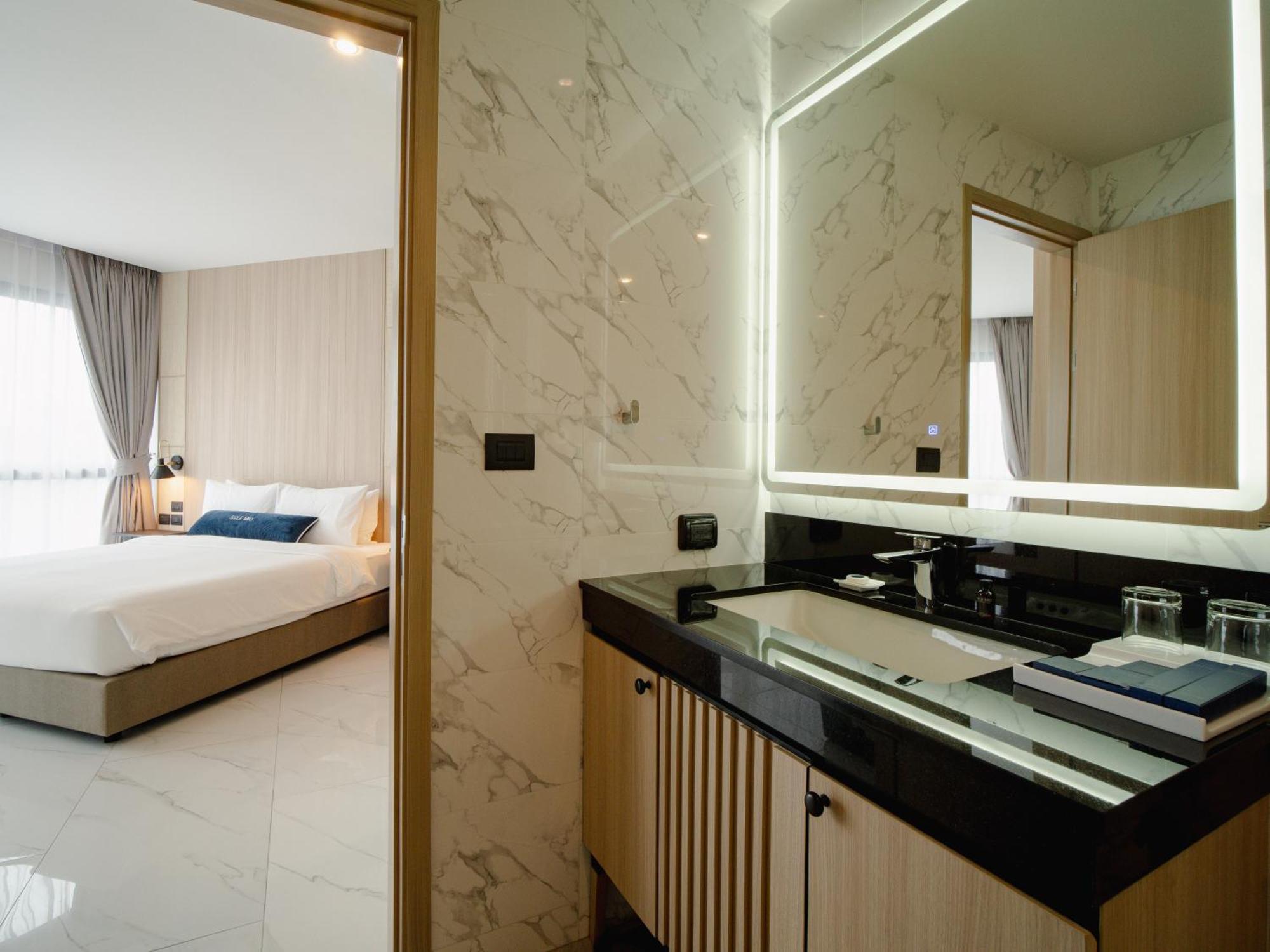 Sole Mio Boutique Hotel And Wellness - Adults Only หาดบางเทา ภายนอก รูปภาพ